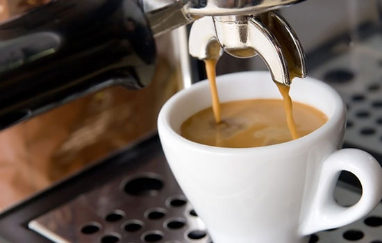 Кофемашина Merol не наливает кофе
